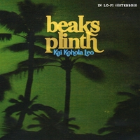 Beaks Plinth : Kai Kohola Leo