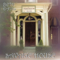Beth Davis : Savage House