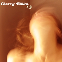 Cherry Bikini : 13