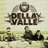 Della Valle : Stay Gold