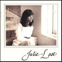 Julie Last : Relics