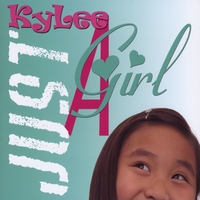 KyLee Savage : Just a Girl