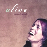 Namoli Brennet : Alive