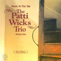 El trío Patti Wicks: Habitación en la cima