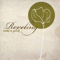 Reveling : Zuzu's Petals