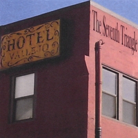 The Seventh Triangle : Hotel Vallejo