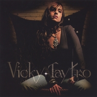 Vicki Tetreault : Vicky Taytro
