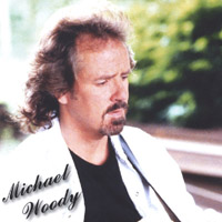 Michael Woody : Listen To Me
